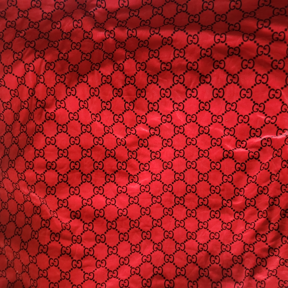 Gucci Red and Black Row Fabrick . - Picture 3 of 4